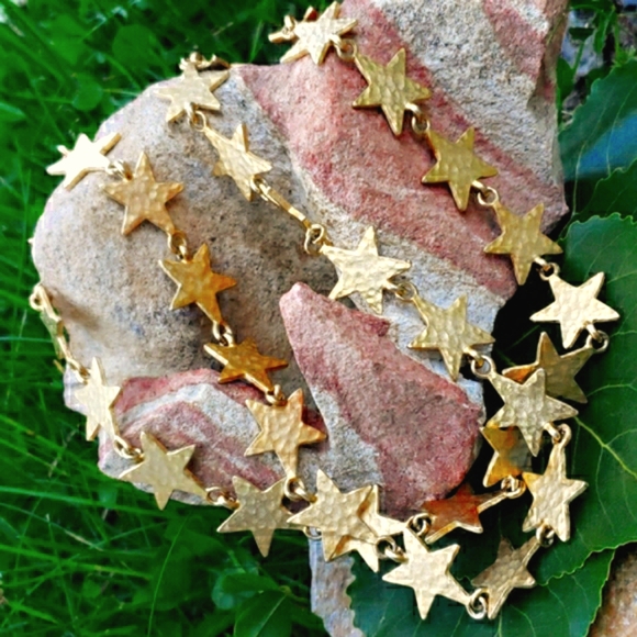 Vintage Jewelry - Vtg Gold Hammered Double Strand Star Link Necklace